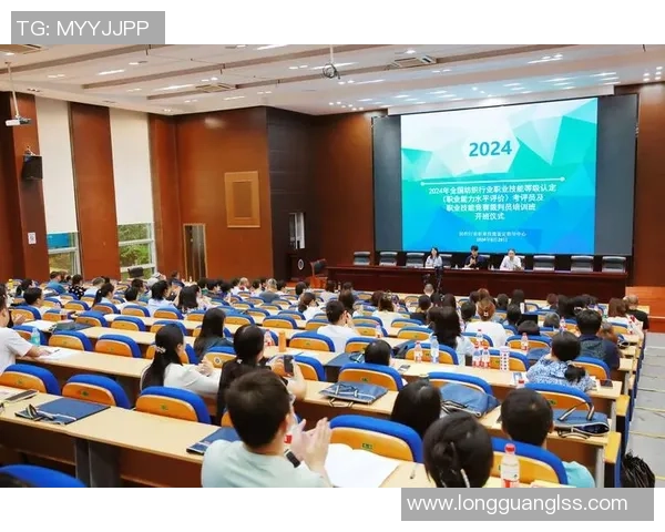 跳水运动的魅力与挑战：从技术难度到心理素质的全面剖析